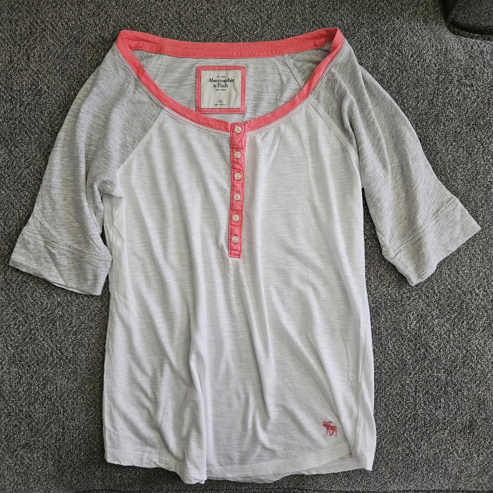 Abercrombie & Fitch Y2k Womens XS Henley 3/4 sleeve Logo Baseball Raglan T-shirt